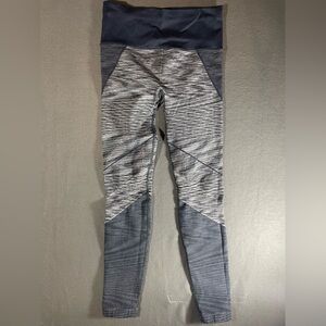 Athleta Blue Patterned Leggings